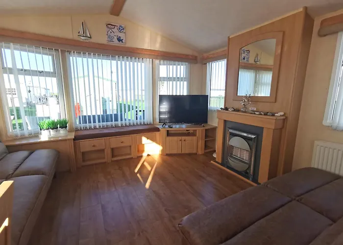 Sea And Mountain View Sunbeach Holiday Snowdonia
